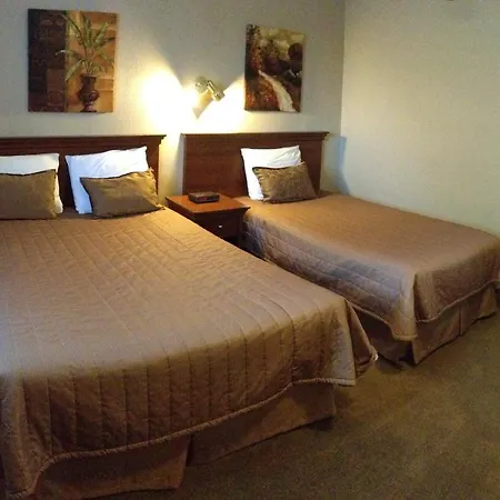 Majers Motel Stratford Room photo